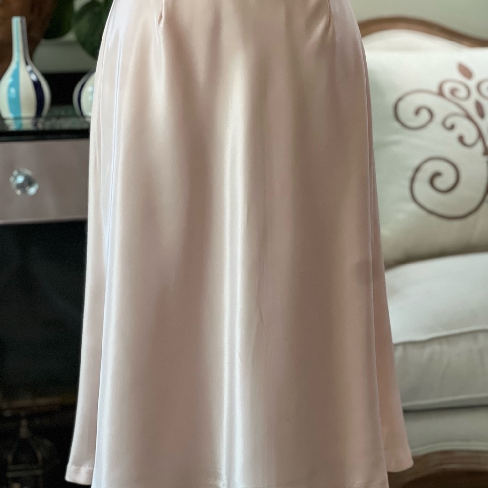 Sandra Darren Soft Cream Midi Skirt